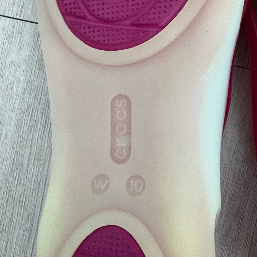 CROCS Womens Jelly Flats Size 10 Wide Cream Magenta Colorful Open Toe Comfort - Picture 8 of 11